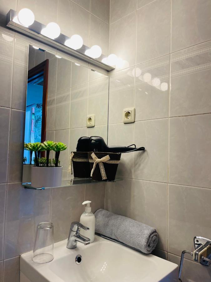 Centro Madrid Hortaleza Apartment ภายนอก รูปภาพ